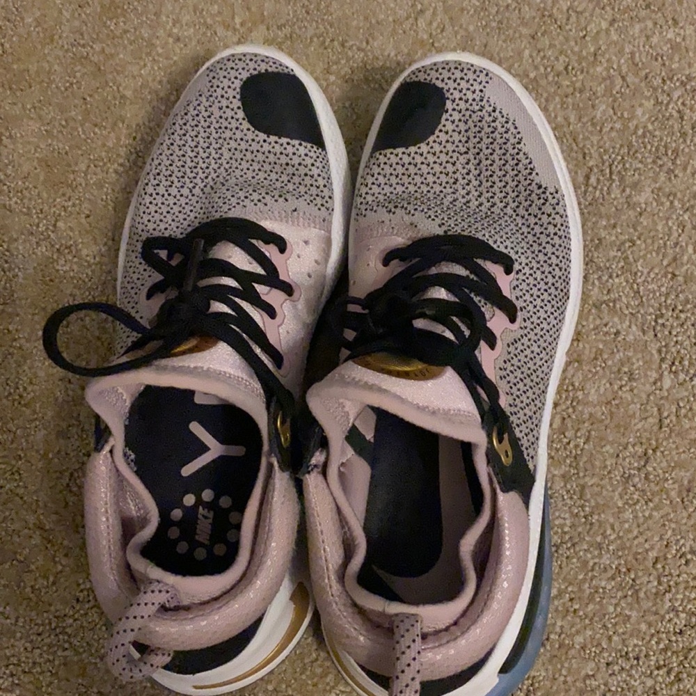 Nike joyrides